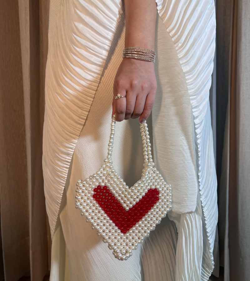 white saree